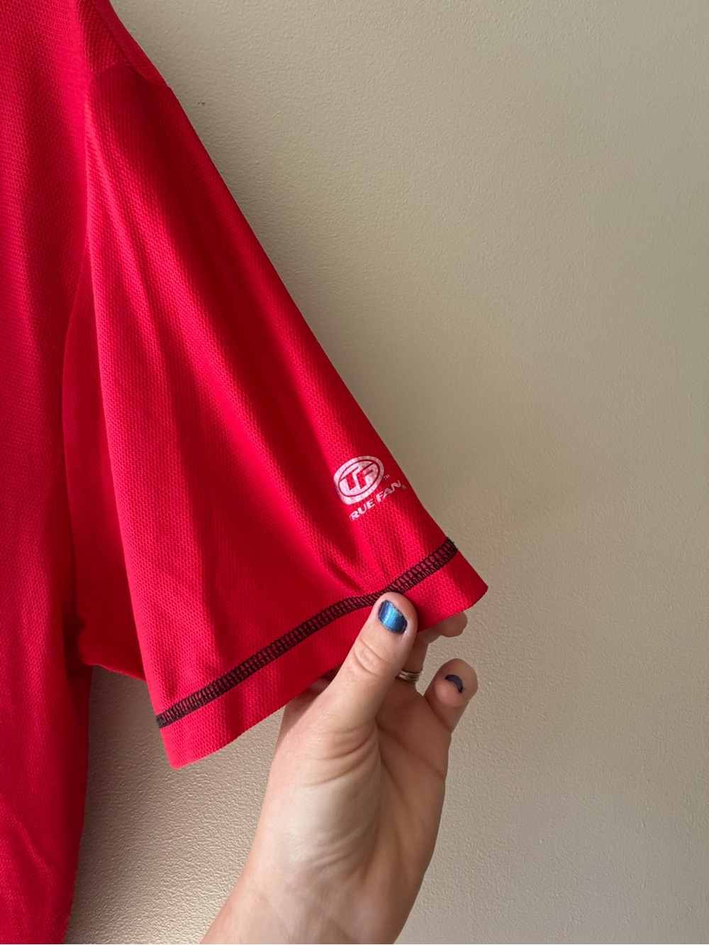 Cincinnati Reds Red Men's Polo Shirt - Team Logo - Picture 6 of 7